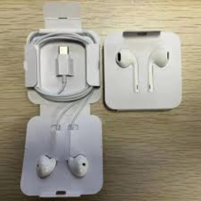 Apple Type C Earphone thumbnail