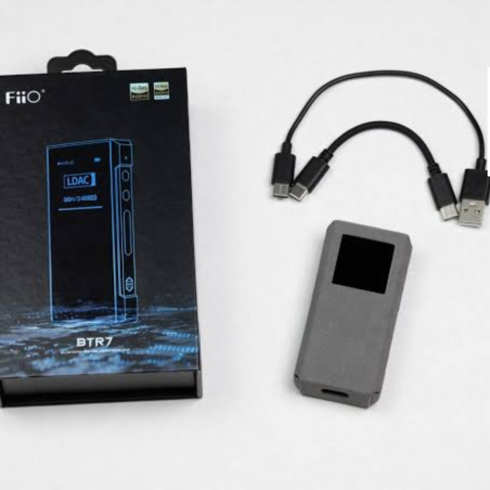 Fiio Btr7 Premium Portable Bluetooth Amplifier thumbnail