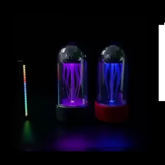 Jellyfish Bluetooth Wireless Speaker thumbnail