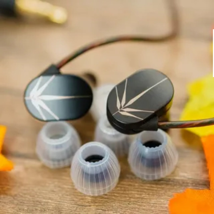 Moondrop Chu Wired Dynamic Iem thumbnail