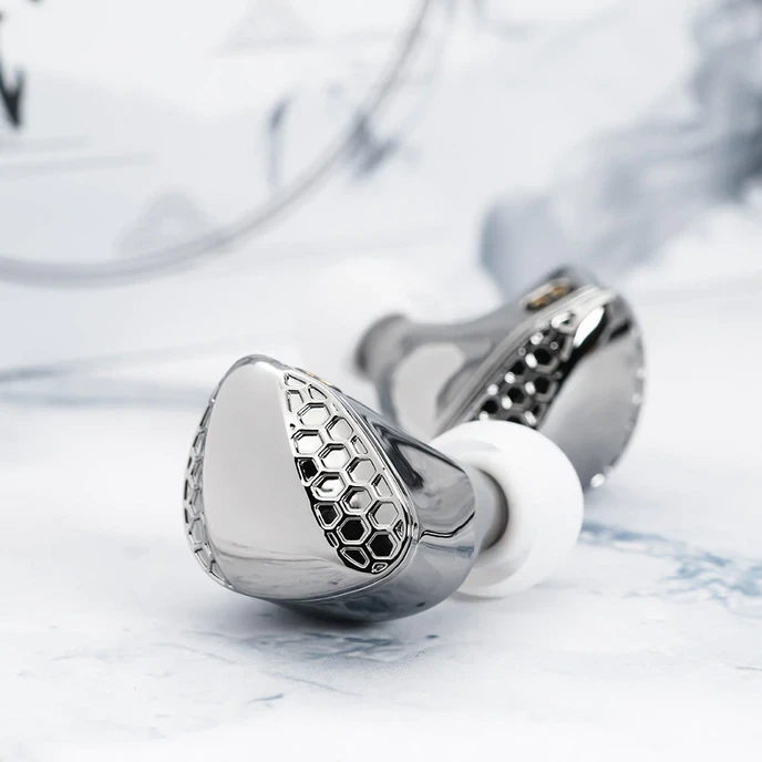 TANGZU Shimin Li Single Dynamic Driver In-Ear Monitors thumbnail